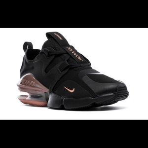 air max infinity black and gold